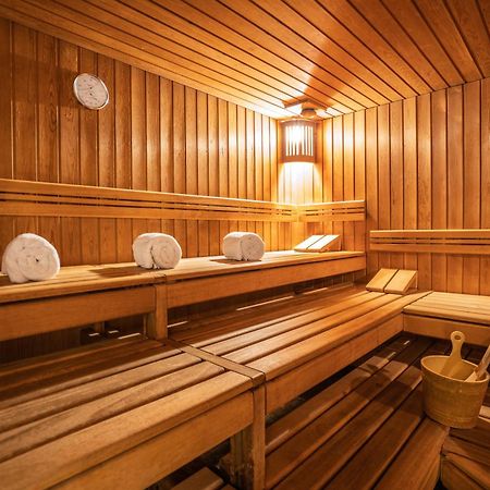 فيلمز Studio Im Hotel Des Alpes المظهر الخارجي الصورة