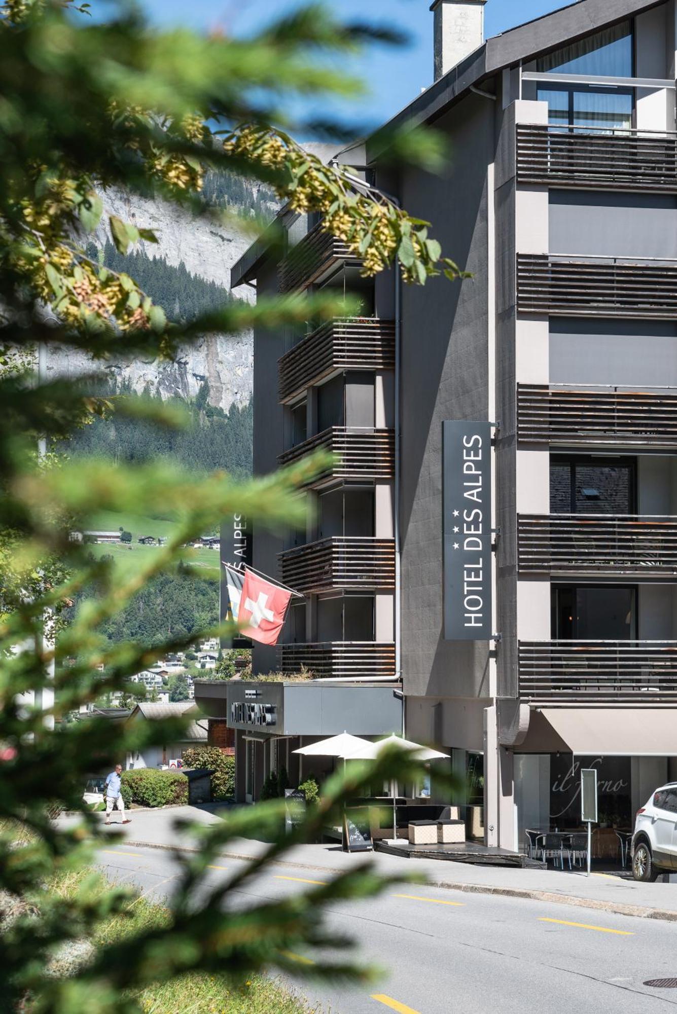 فيلمز Studio Im Hotel Des Alpes المظهر الخارجي الصورة